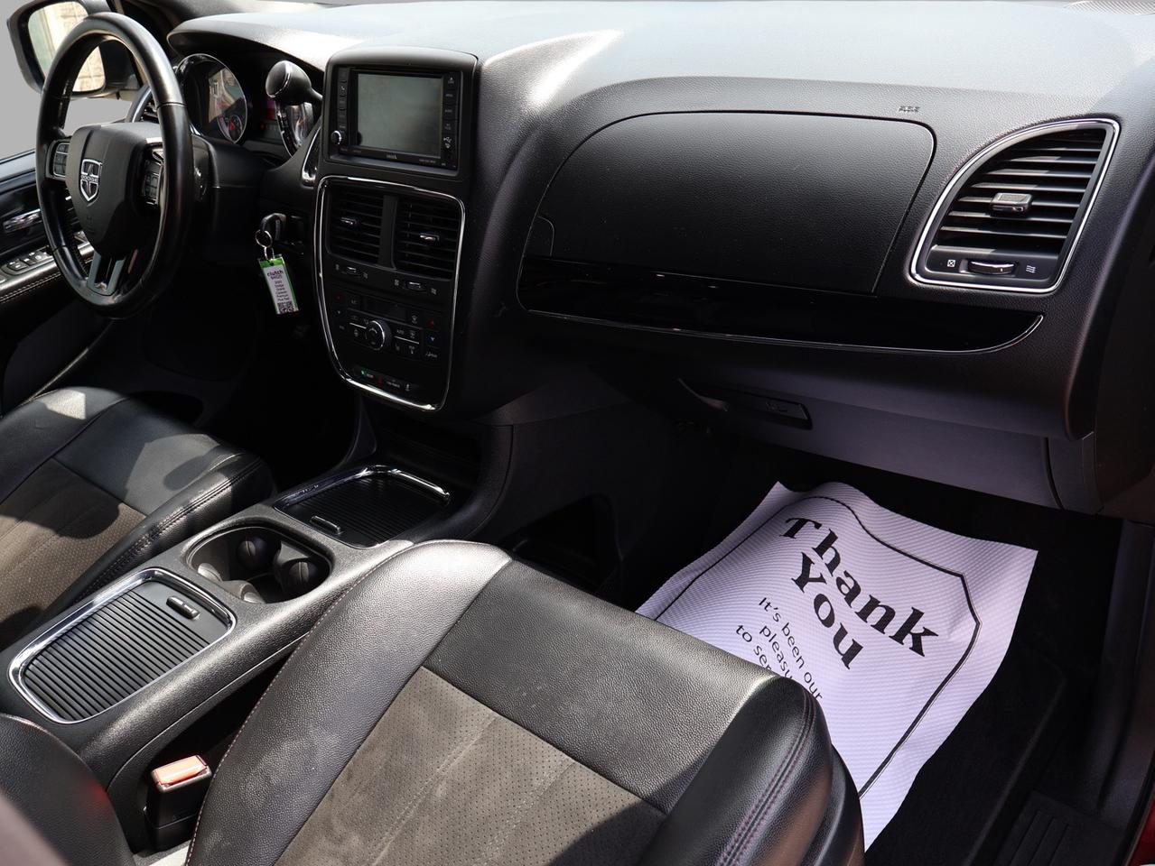 2020 Dodge Grand Caravan SXT-PREMIUM CERTIFIED *1 OWNER*ACCIDENT FREE* DODGE MAINTAIN* CAMERA NAV DVD BLUETOOTH LEATHER HEATED SEATS CRUISE ALLOYS Photo