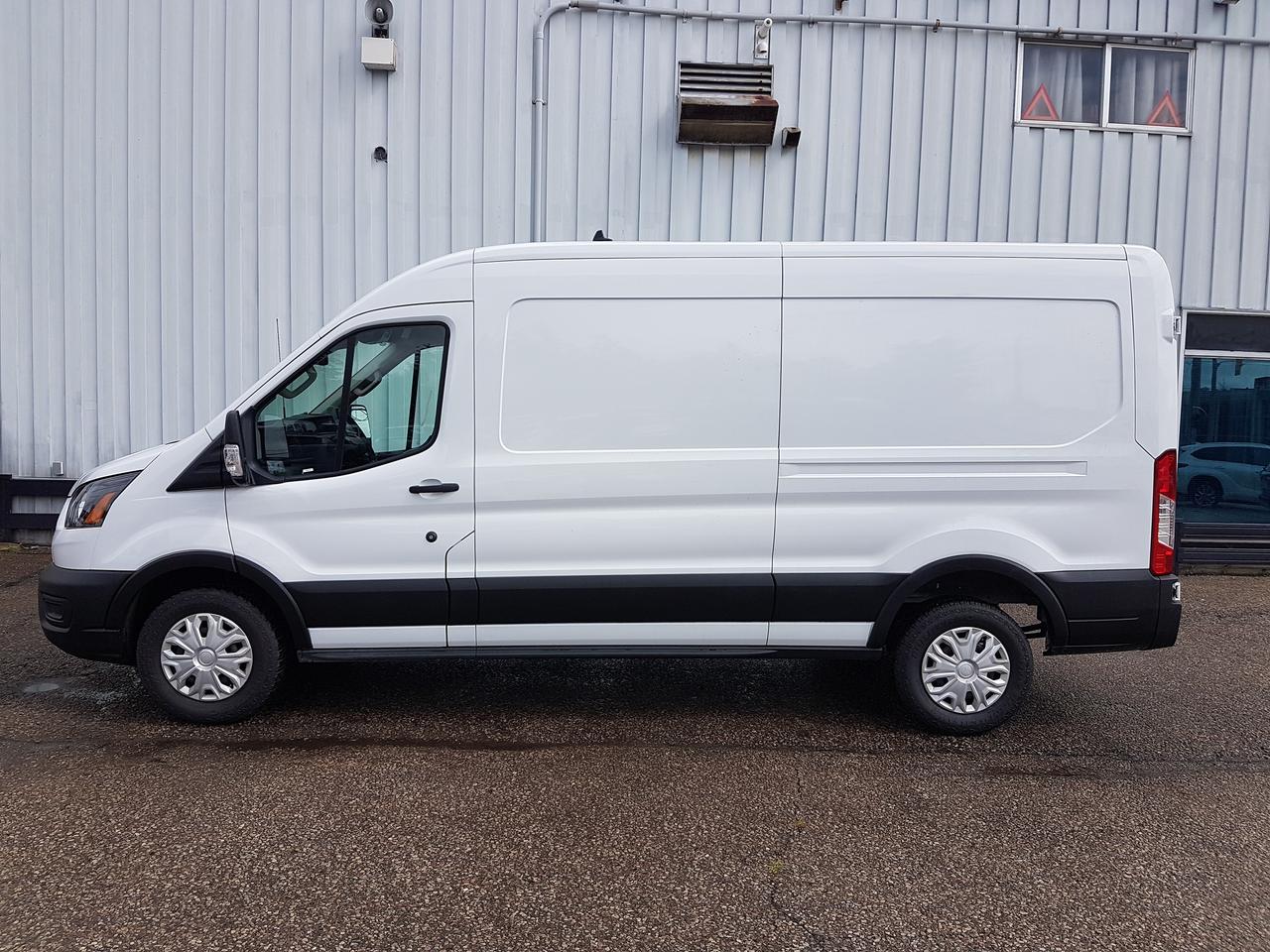 2023 Ford Transit 250 Medium Roof 148" WB Cargo Photo1