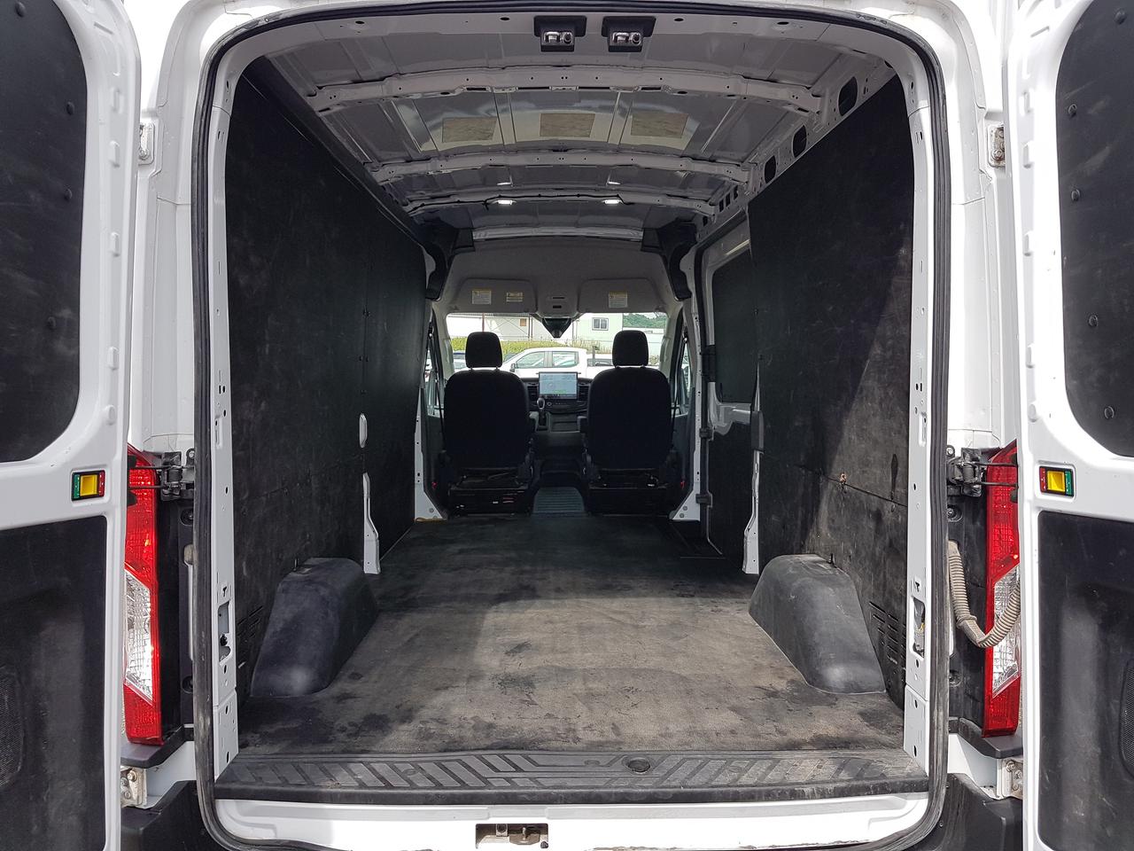 2023 Ford Transit 250 Medium Roof 148" WB Cargo Photo