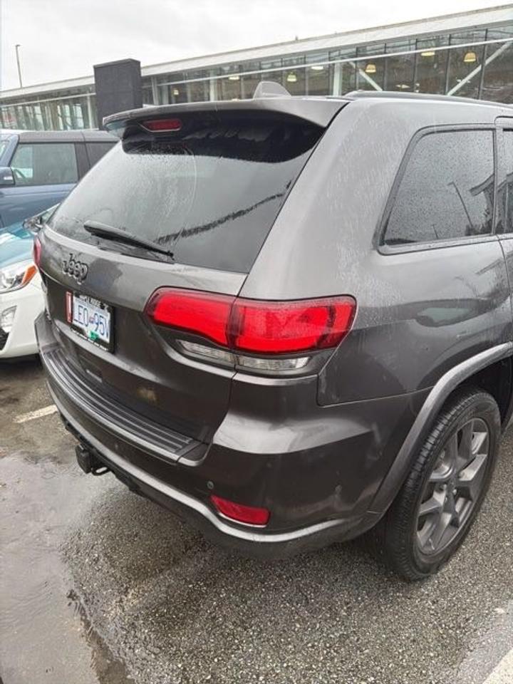 2021 Jeep Grand Cherokee 80th Anniversary Edition Photo