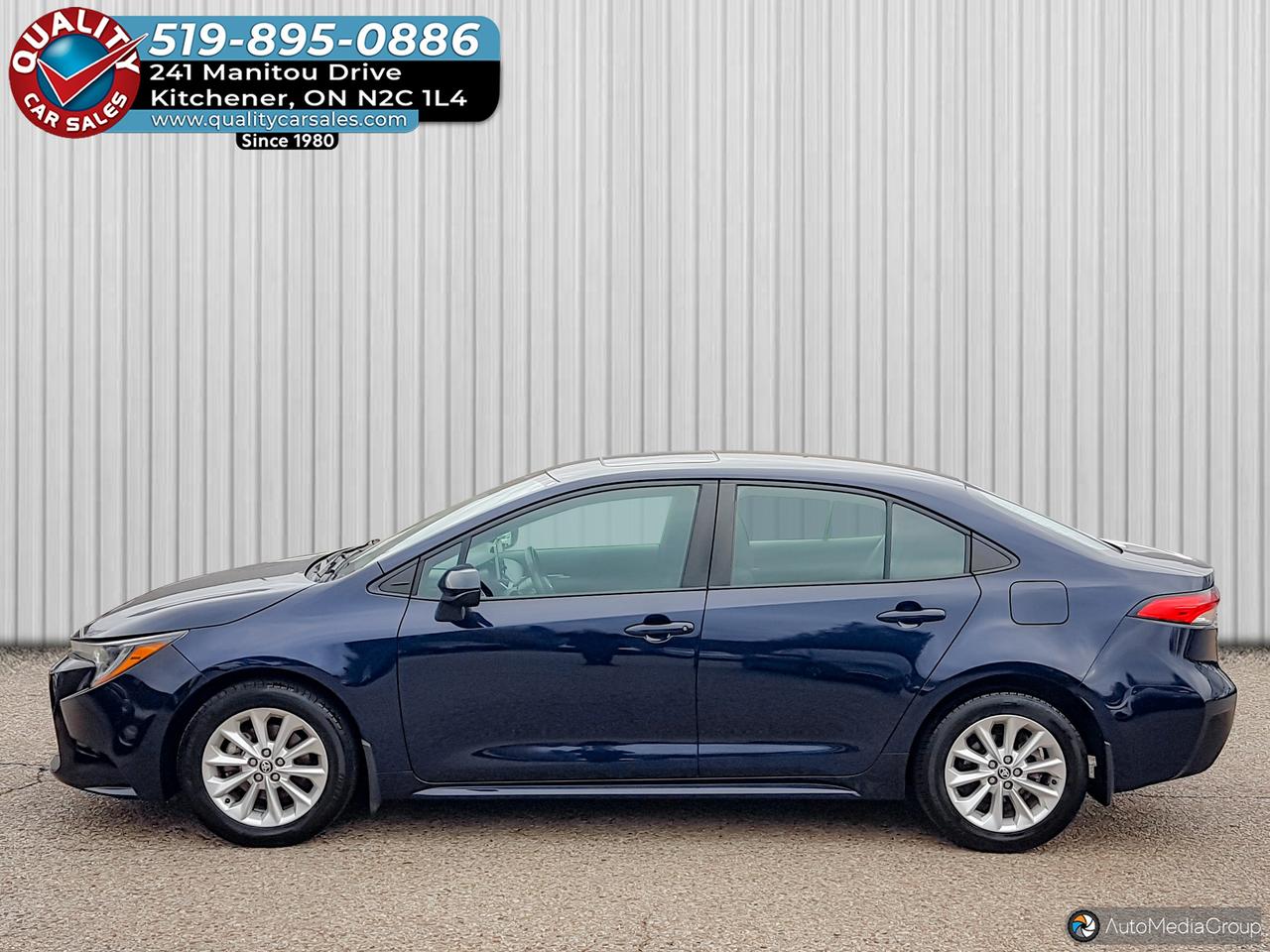 2021 Toyota Corolla LE *SUNROOF* Photo4