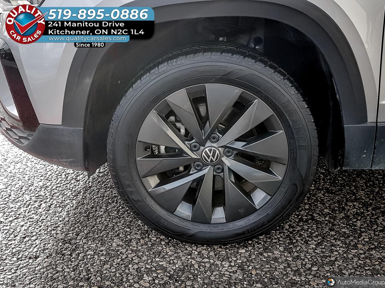 2024 Volkswagen Taos Trendline *HEATED SEATS* Photo