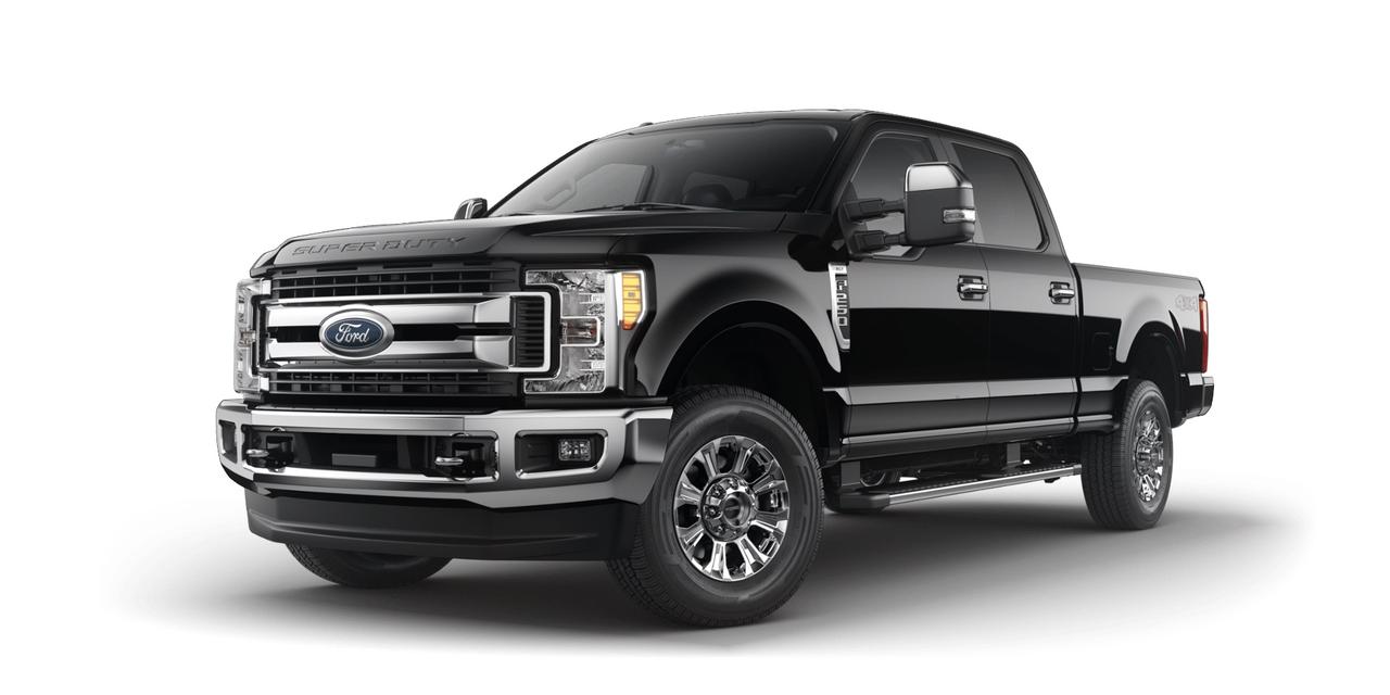 2017 Ford F-250 XLT 4WD Crew Cab 6.75' Box Photo0