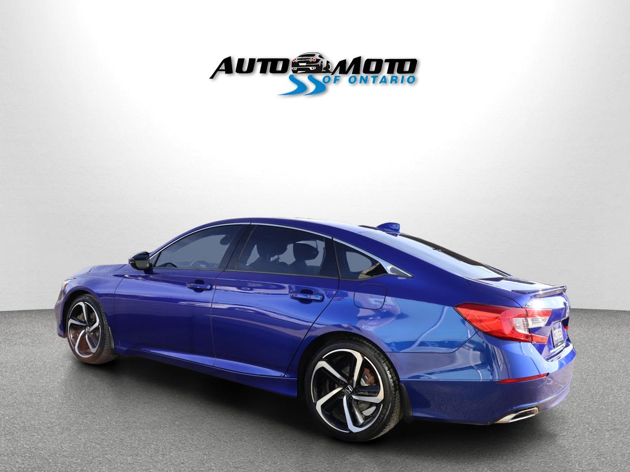 2018 Honda Accord SPORT CERTIFIED *ACCIDENT FREE*HONDA MAINTAIN* CAMERA BLUETOOTH LEATHER HEATED SUNROOF CRUISE ALLOYS Photo3