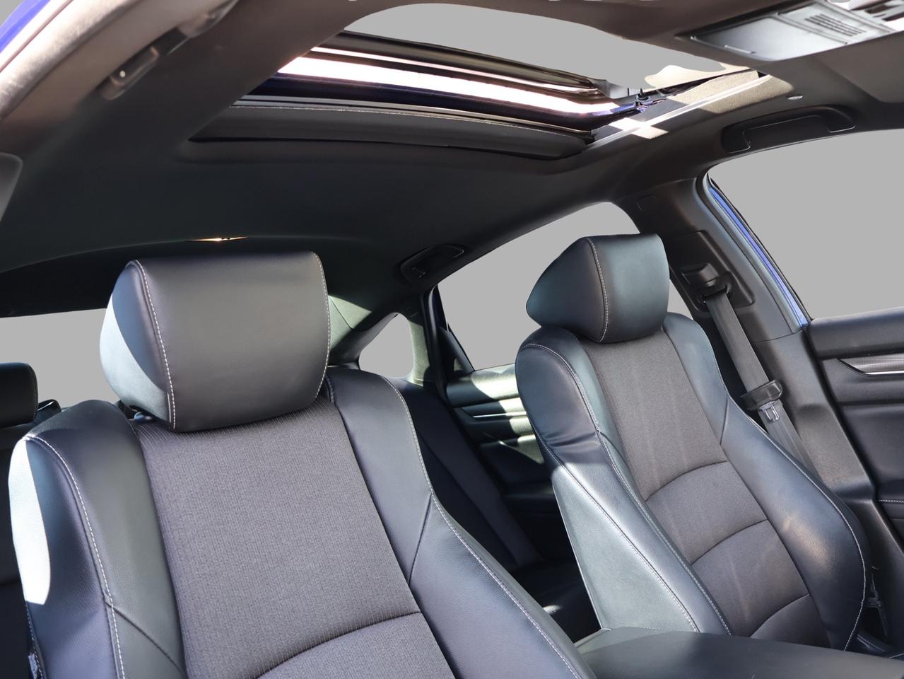 2018 Honda Accord SPORT CERTIFIED *ACCIDENT FREE*HONDA MAINTAIN* CAMERA BLUETOOTH LEATHER HEATED SUNROOF CRUISE ALLOYS Photo