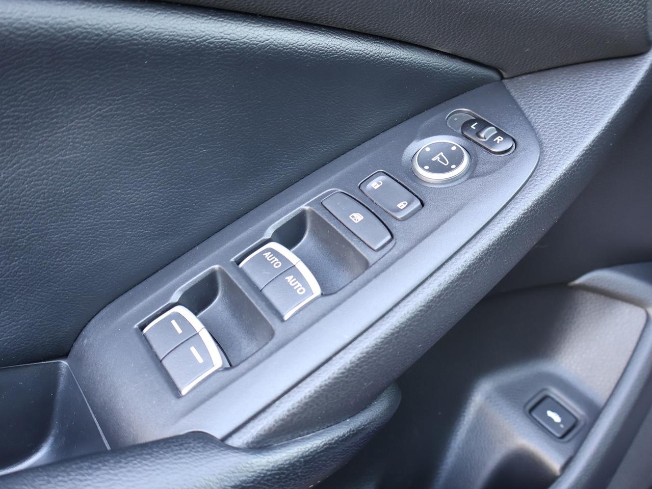 2018 Honda Accord SPORT CERTIFIED *ACCIDENT FREE*HONDA MAINTAIN* CAMERA BLUETOOTH LEATHER HEATED SUNROOF CRUISE ALLOYS Photo