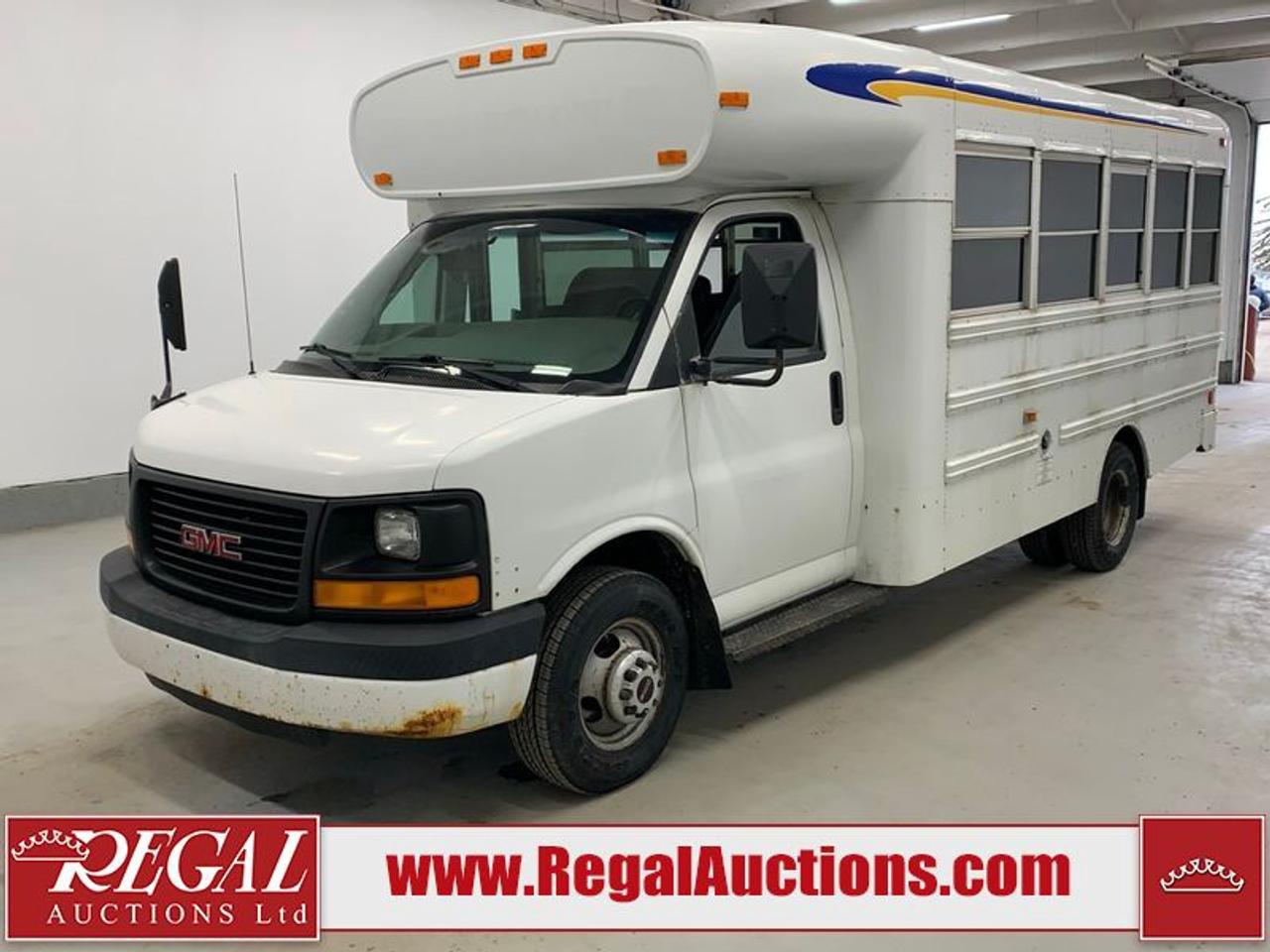 OFFERS WILL NOT BE ACCEPTED BY EMAIL OR PHONE - THIS VEHICLE WILL GO ON TIMED ONLINE AUCTION on Wednesday April 29.<br><br/>VEHICLE DESCRIPTION <br/>Stock #: 29038 <br/>Lot #: 455 <br/>Reserve Price: $4,950 <br/>CarProof Report: Not Available <br/><br/>IMPORTANT DECLARATION <br/>Fleet Vehicle: This vehicle is a commercially owned work vehicle. <br/> * CVIP 03/27 - REPORT ATTACHED * * 19 PASSENGER BUS* <br/>Active Status: This vehicles title is listed as Active Status. <br/> Live Online Bidding: This vehicle will be available for bidding over the internet, visit www.RegalAuctions.com to register. <br/> <br/>The simple solution to selling your car or truck. Bring your clean vehicle in with your Drivers License and current Registration and well put it on the auction block at our next sale.<br/><br/>www.RegalAuctions.com