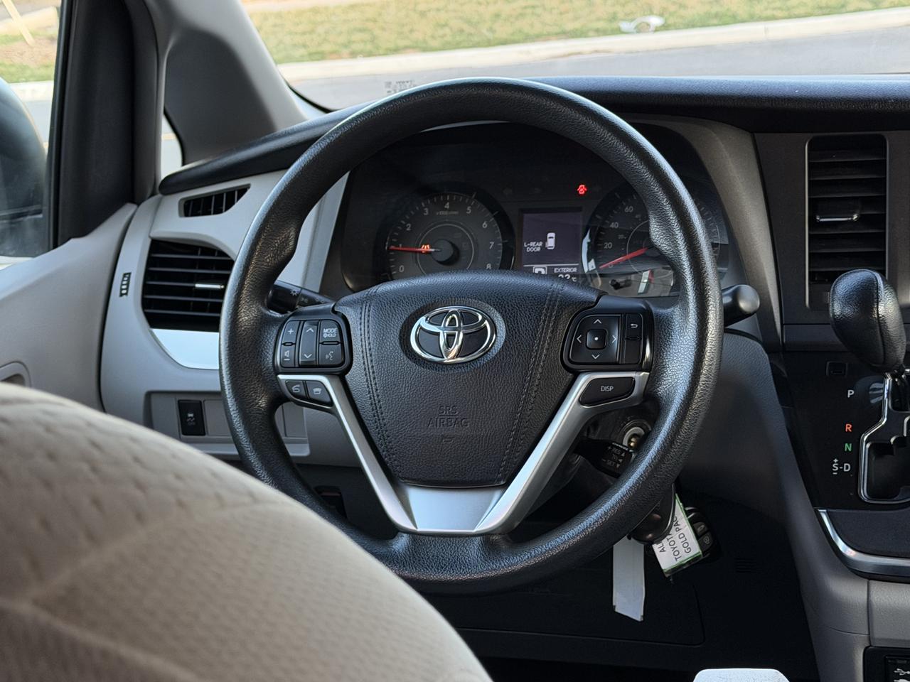 2015 Toyota Sienna LE 8PASS|BACKUP|BT Photo
