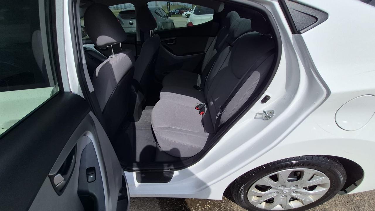2014 Hyundai Elantra GL, WELL MAINTAINED, DRIVES GREAT, CERTIFIED Photo