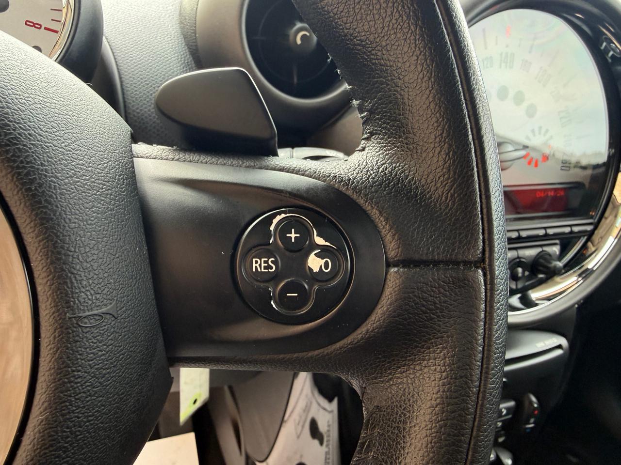 2012 MINI Cooper Countryman FWD 4dr Photo