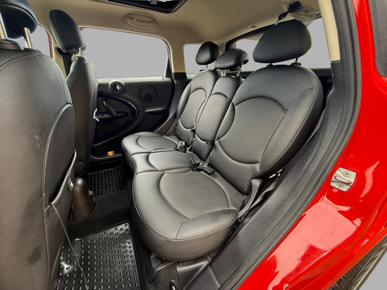 2012 MINI Cooper Countryman FWD 4dr Photo