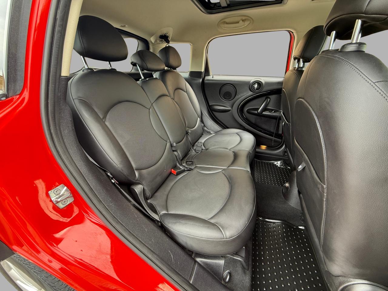 2012 MINI Cooper Countryman FWD 4dr Photo