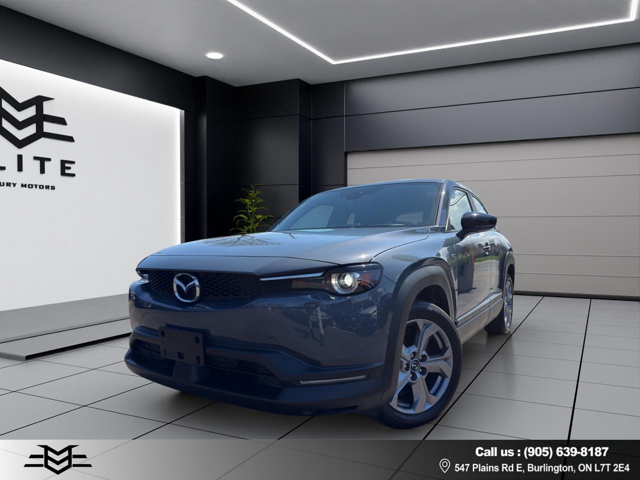 2023 Mazda MX-3 0 EV GS - ELECTRIC - BLIND SPOT MONITOR - LOW KMS !!! Photo