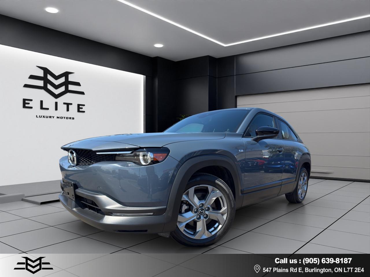 2023 Mazda MX-3 0 EV GS - ELECTRIC - BLIND SPOT MONITOR - LOW KMS !!! Photo