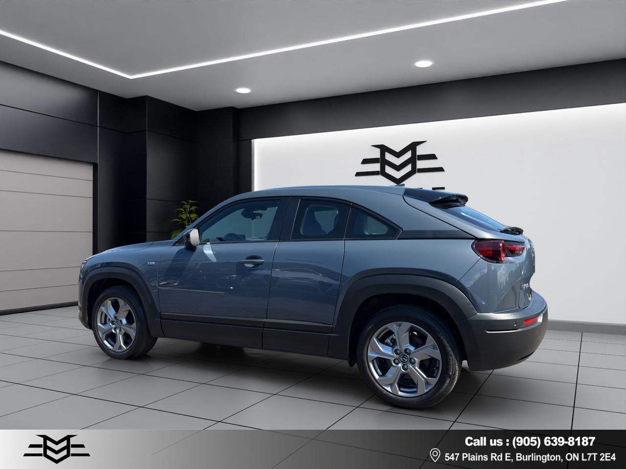 2023 Mazda MX-3 0 EV GS - ELECTRIC - BLIND SPOT MONITOR - LOW KMS !!! Photo
