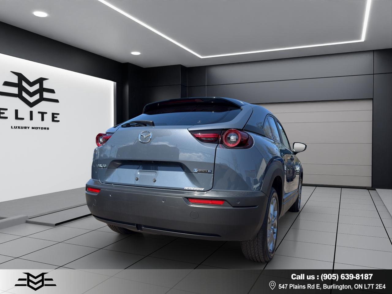 2023 Mazda MX-3 0 EV GS - ELECTRIC - BLIND SPOT MONITOR - LOW KMS !!! Photo