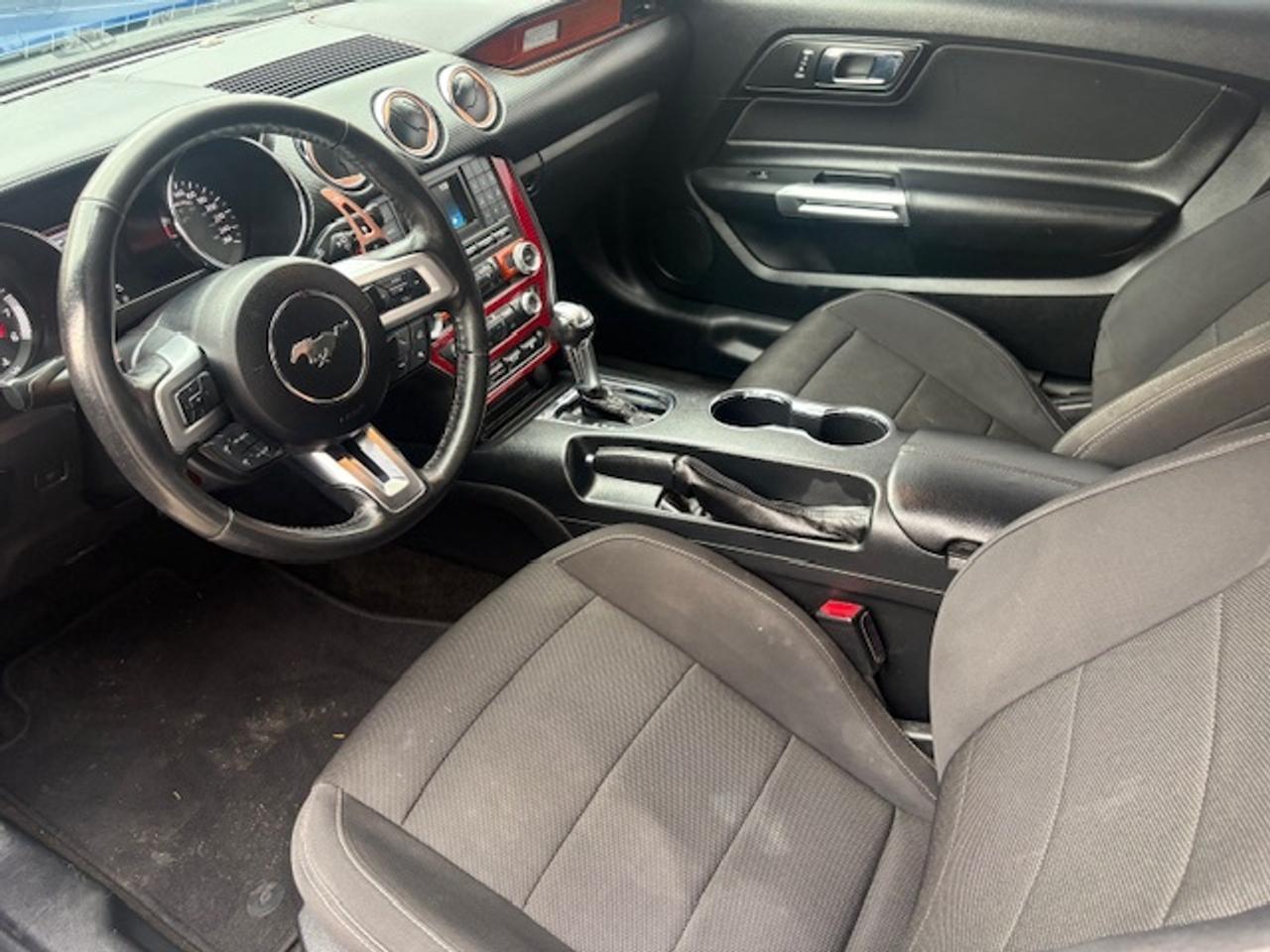 2017 Ford Mustang V6 FASTBACK-AUTOMATIC-CAMERA-REMOTE START-CERTIFIED!! Photo