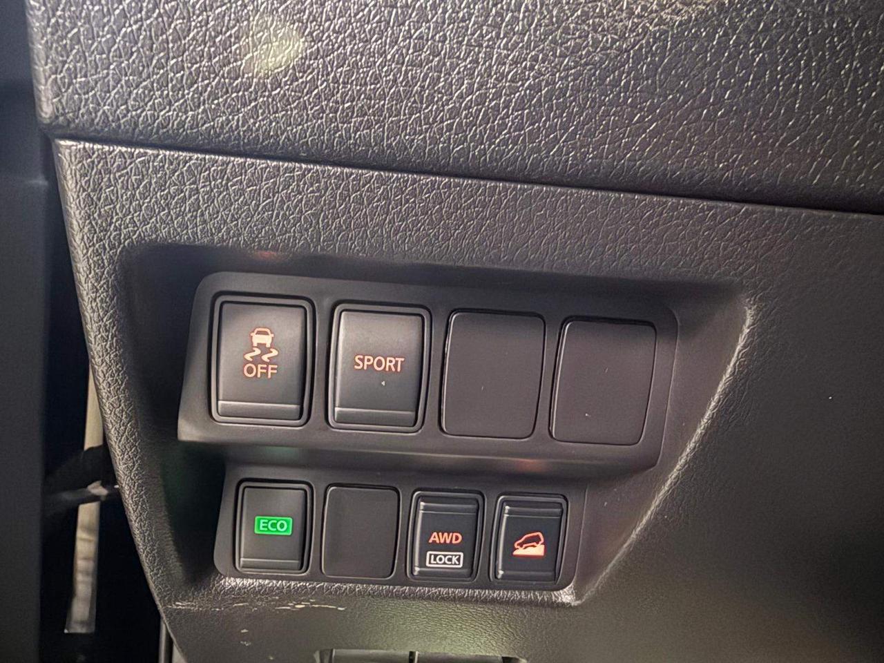 2015 Nissan Rogue AWD 4dr S, 19 DEALER SERVICE RECORDS Photo