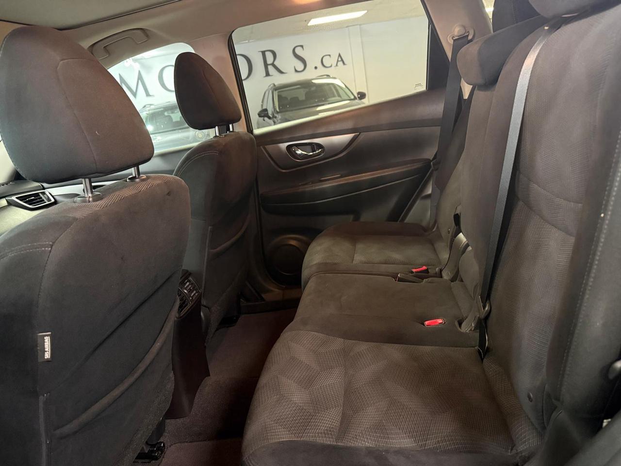 2015 Nissan Rogue AWD 4dr S, 19 DEALER SERVICE RECORDS Photo