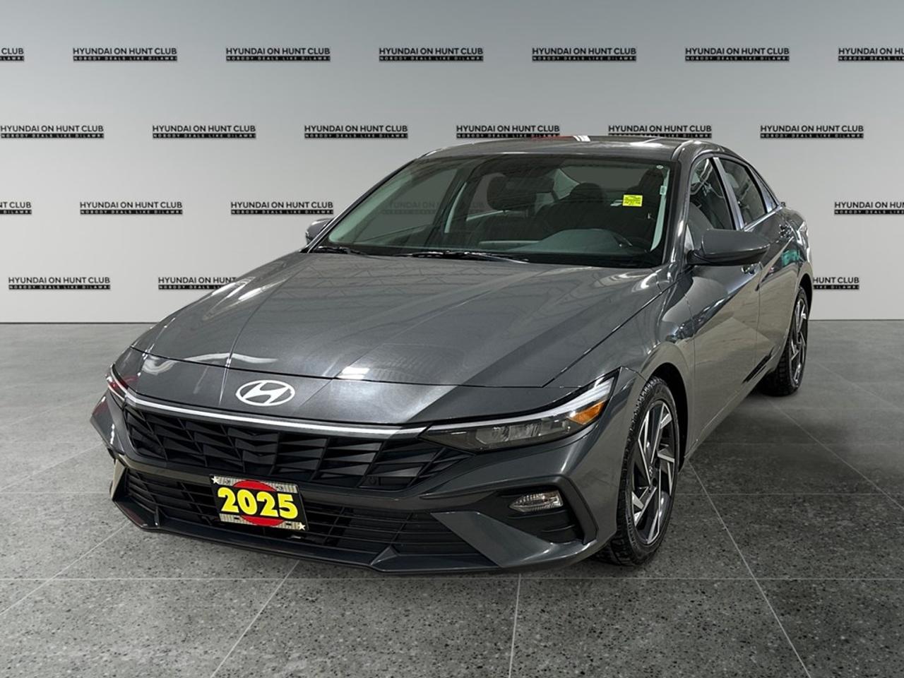 Used 2025 Hyundai Elantra Preferred IVT w/Tech Pkg for sale in Nepean, ON