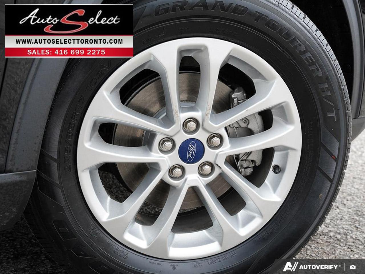 2020 Ford Escape SE AWD - Apple Carplay - Andoid Auto - Well Maintaine Photo