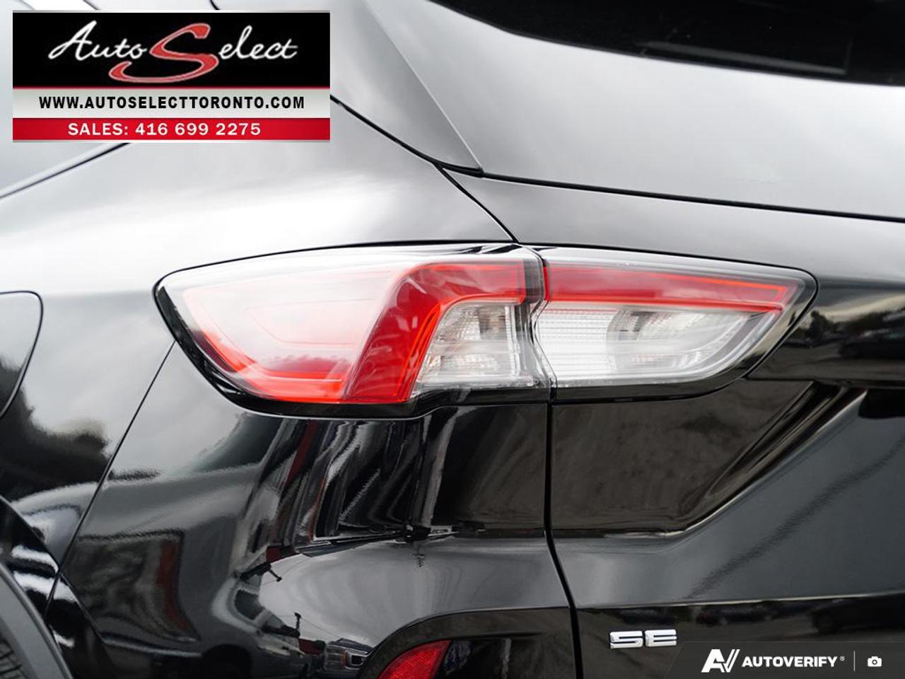 2020 Ford Escape SE AWD - Apple Carplay - Andoid Auto - Well Maintaine Photo