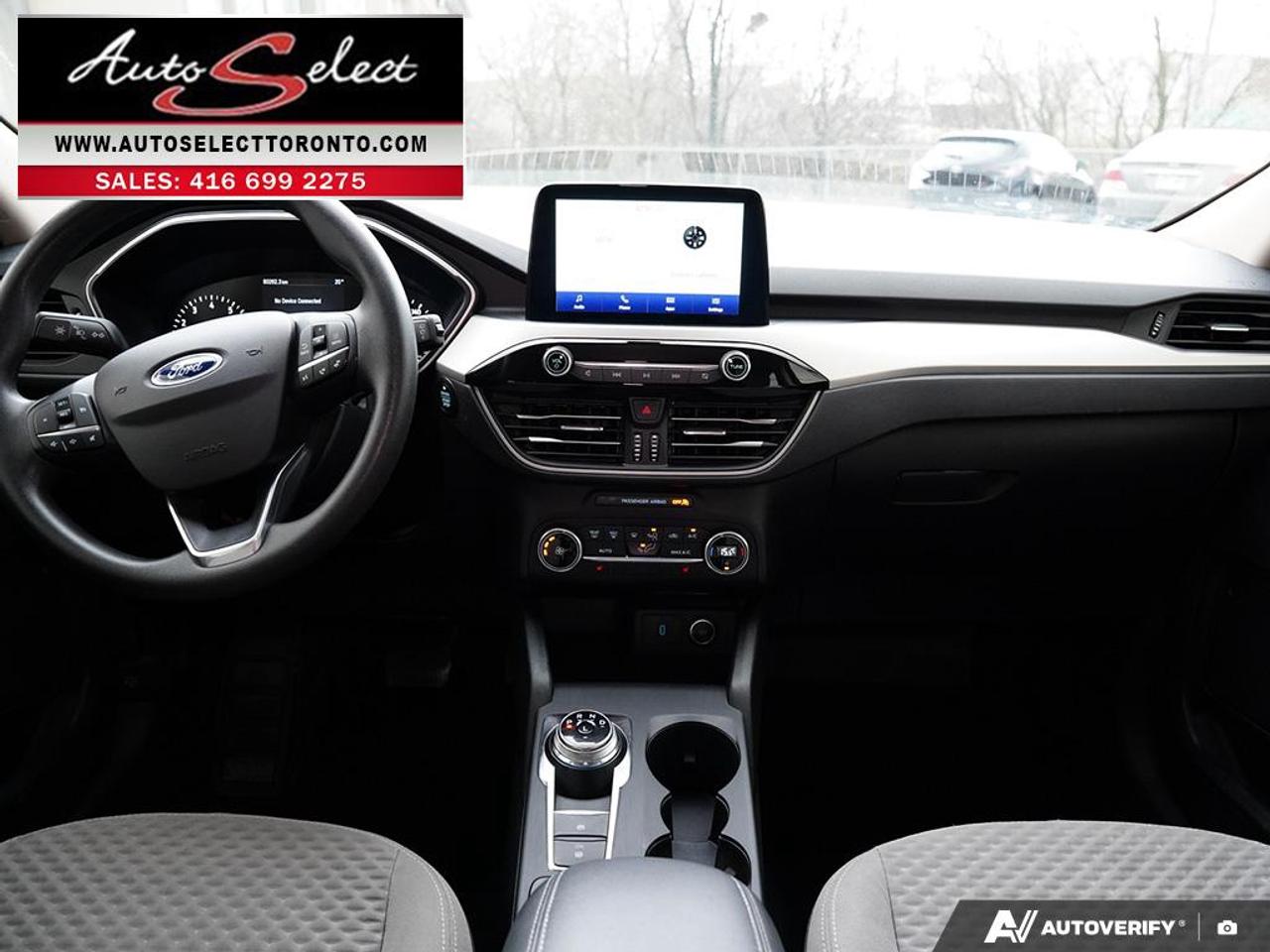 2020 Ford Escape SE AWD - Apple Carplay - Andoid Auto - Well Maintaine Photo