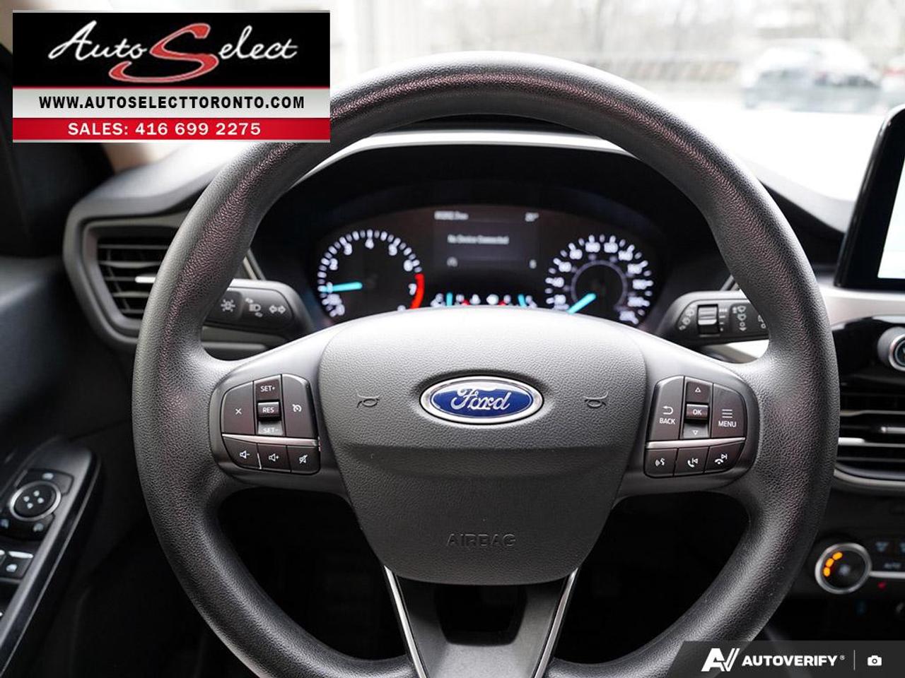 2020 Ford Escape SE AWD - Apple Carplay - Andoid Auto - Well Maintaine Photo