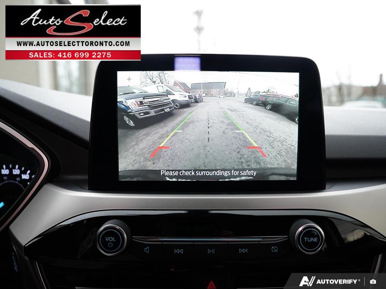 2020 Ford Escape SE AWD - Apple Carplay - Andoid Auto - Well Maintaine Photo