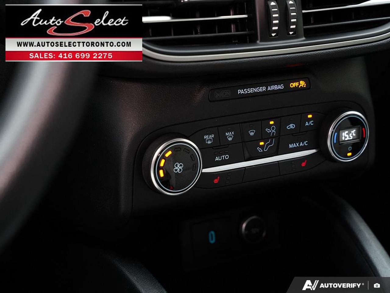 2020 Ford Escape SE AWD - Apple Carplay - Andoid Auto - Well Maintaine Photo