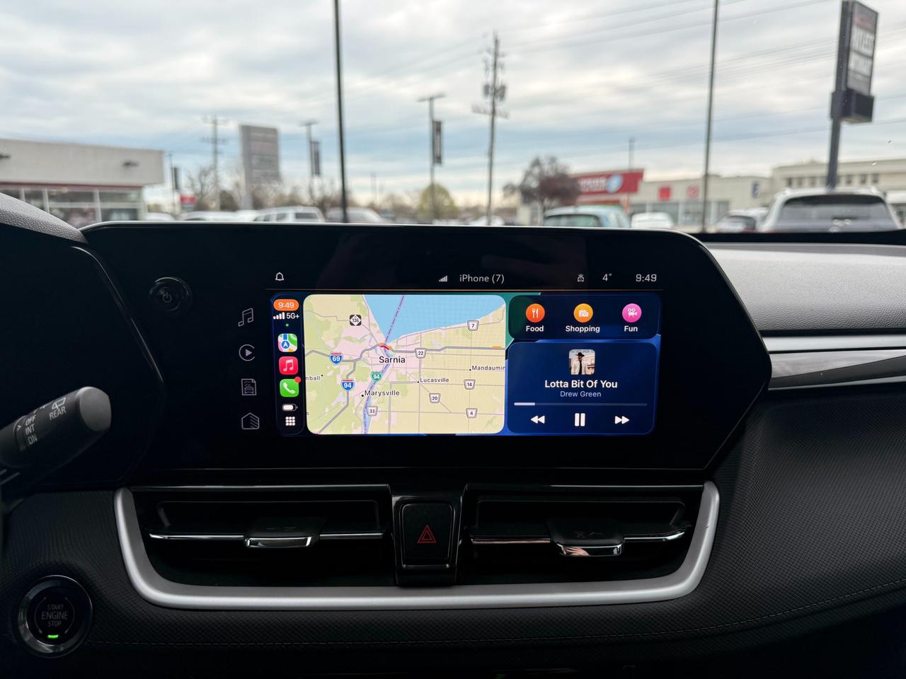 2024 Chevrolet TrailBlazer LT Wireless Apple CarPlay & Android Auto Photo