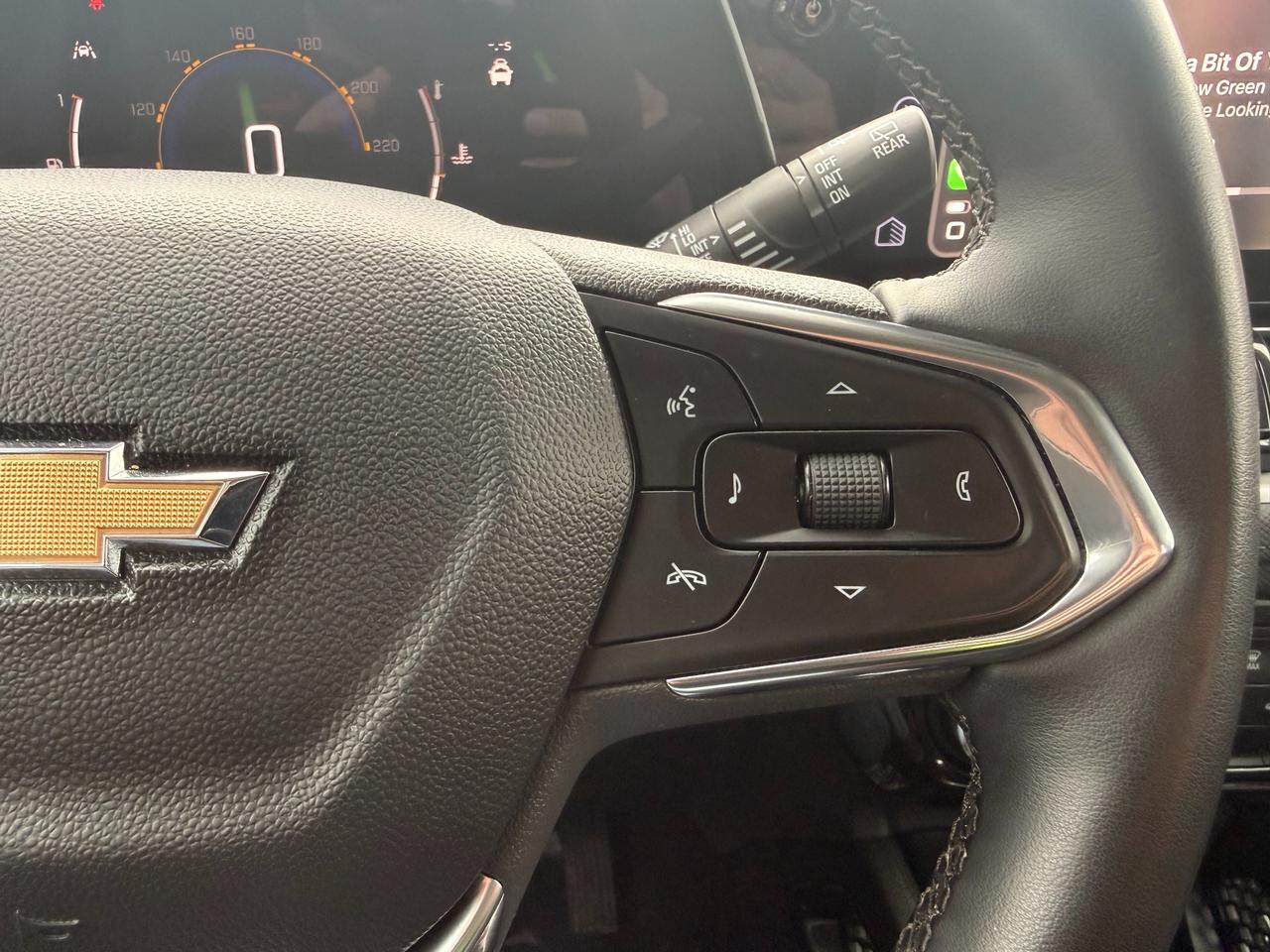 2024 Chevrolet TrailBlazer LT Wireless Apple CarPlay & Android Auto Photo