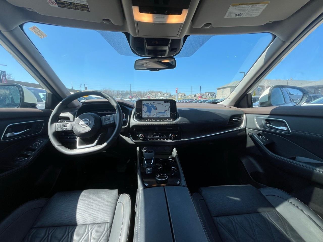 2023 Nissan Rogue AWD Platinum Photo
