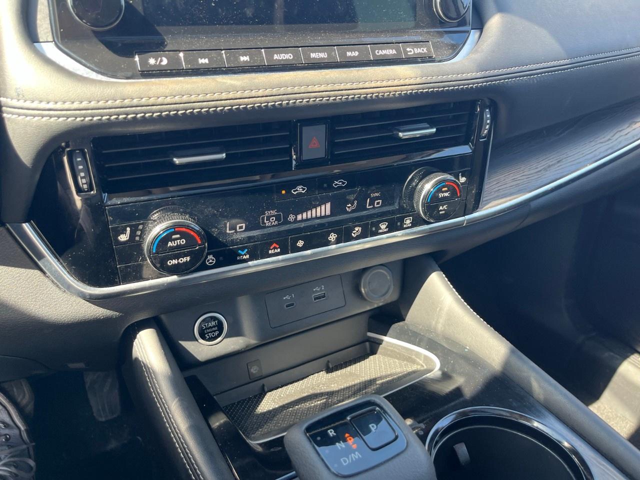 2023 Nissan Rogue AWD Platinum Photo