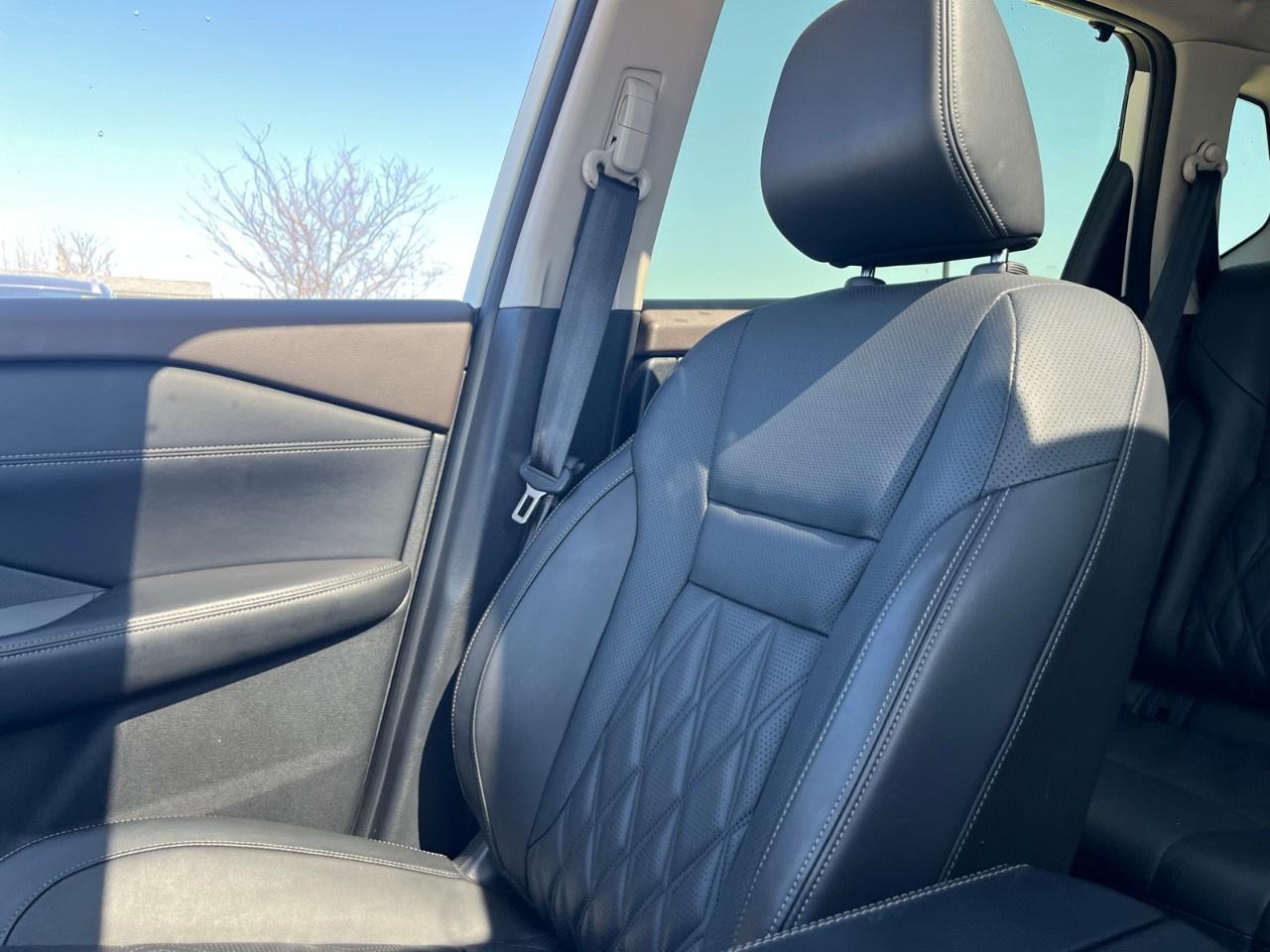 2023 Nissan Rogue AWD Platinum Photo