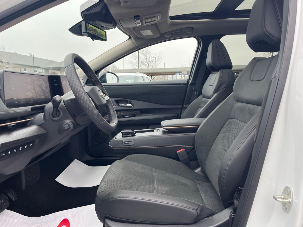 2026 Nissan Ariya SL  e-4ORCE AWD Photo