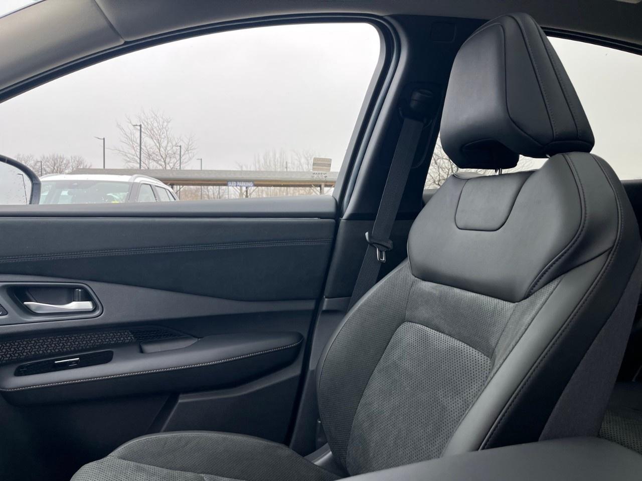 2026 Nissan Ariya SL  e-4ORCE AWD Photo