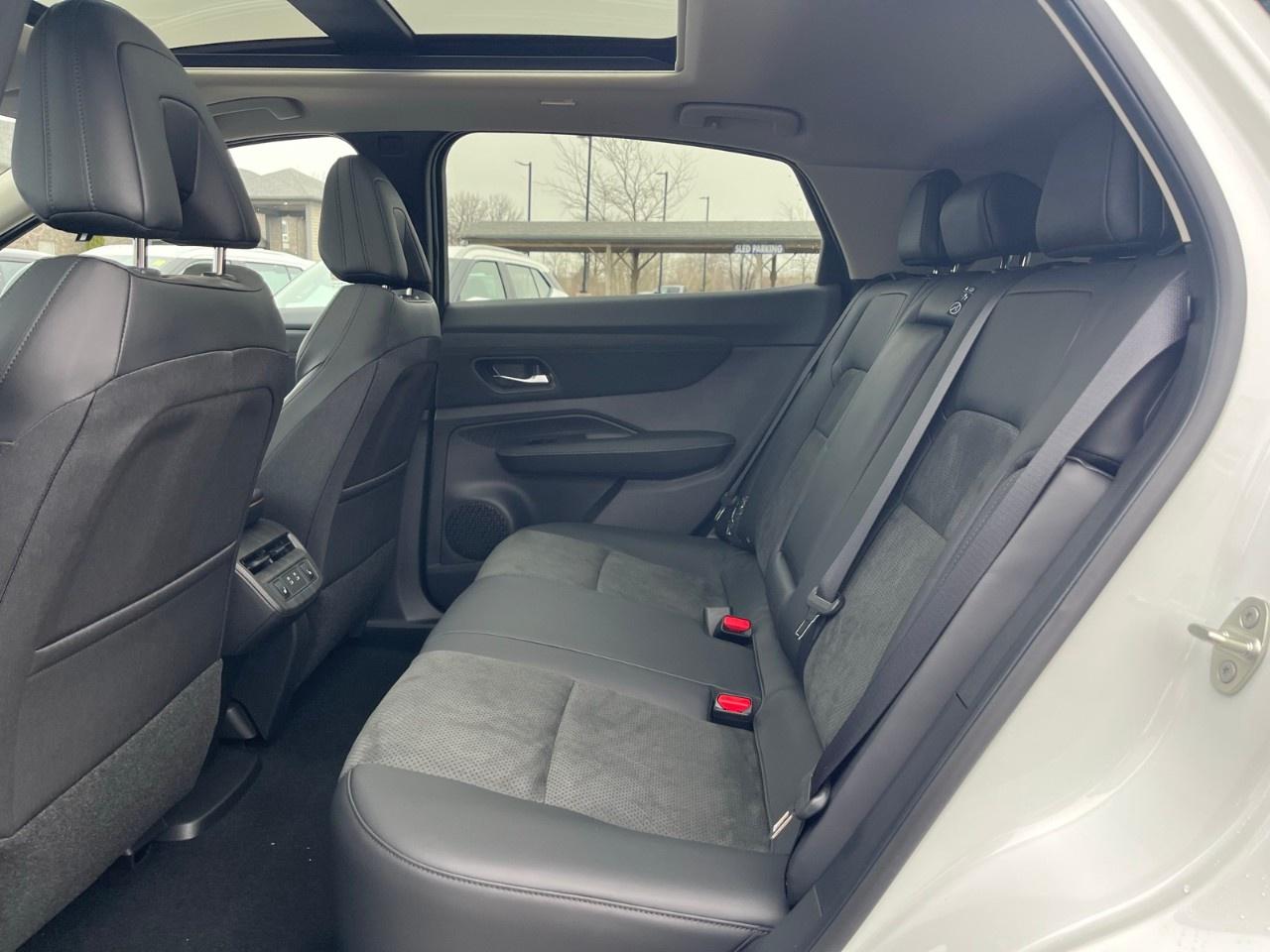 2026 Nissan Ariya SL  e-4ORCE AWD Photo