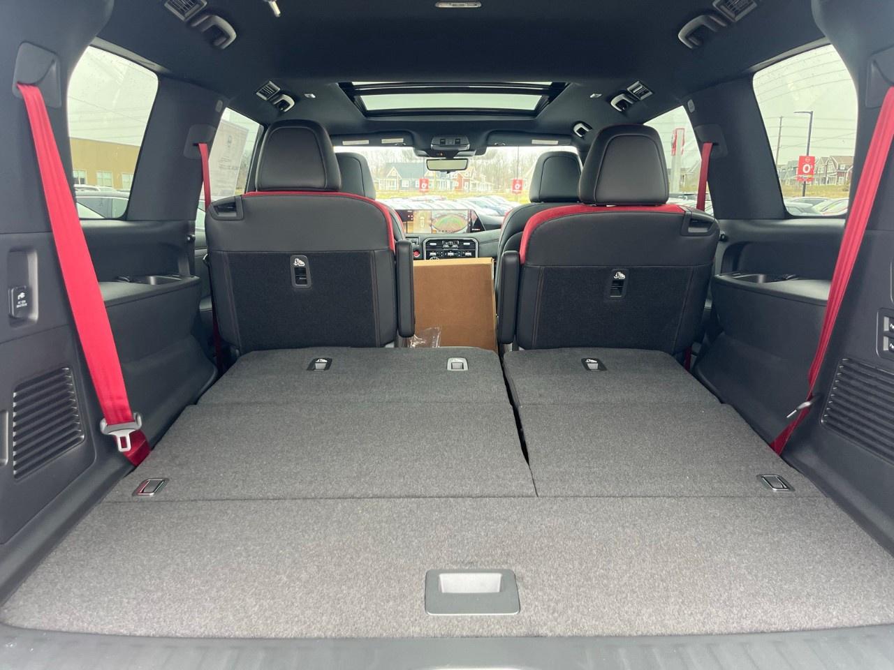 2026 Nissan Armada 4x4 NISMO Photo