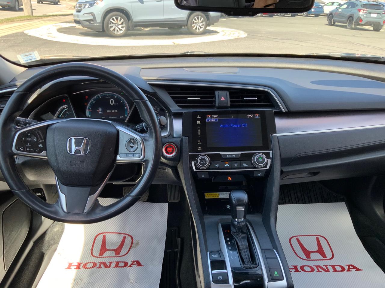 2016 Honda Civic Sedan Touring Photo