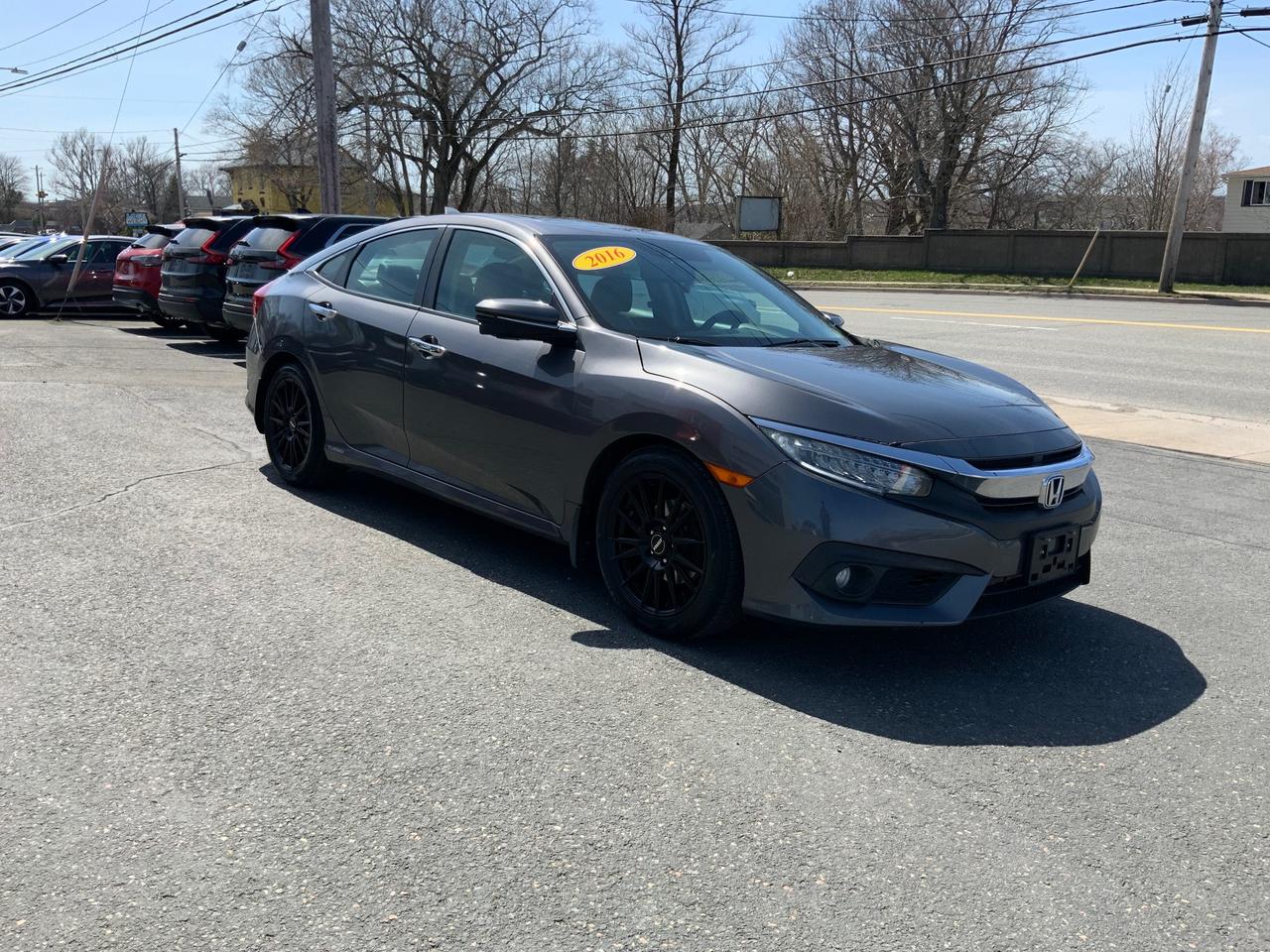 2016 Honda Civic Sedan Touring Photo