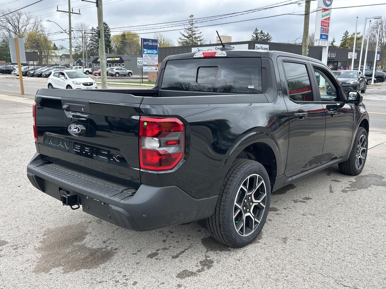 2026 Ford Maverick Lariat AWD SuperCrew Photo4