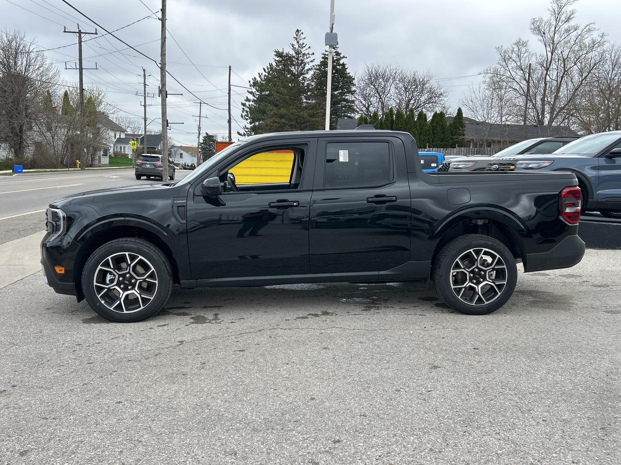 2026 Ford Maverick Lariat AWD SuperCrew Photo1