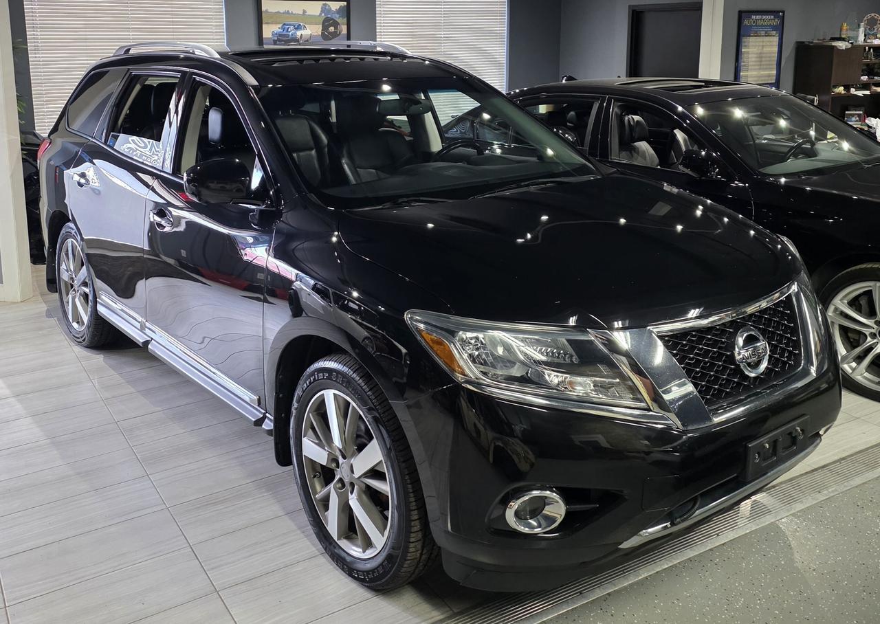 2015 Nissan Pathfinder Platinum Photo