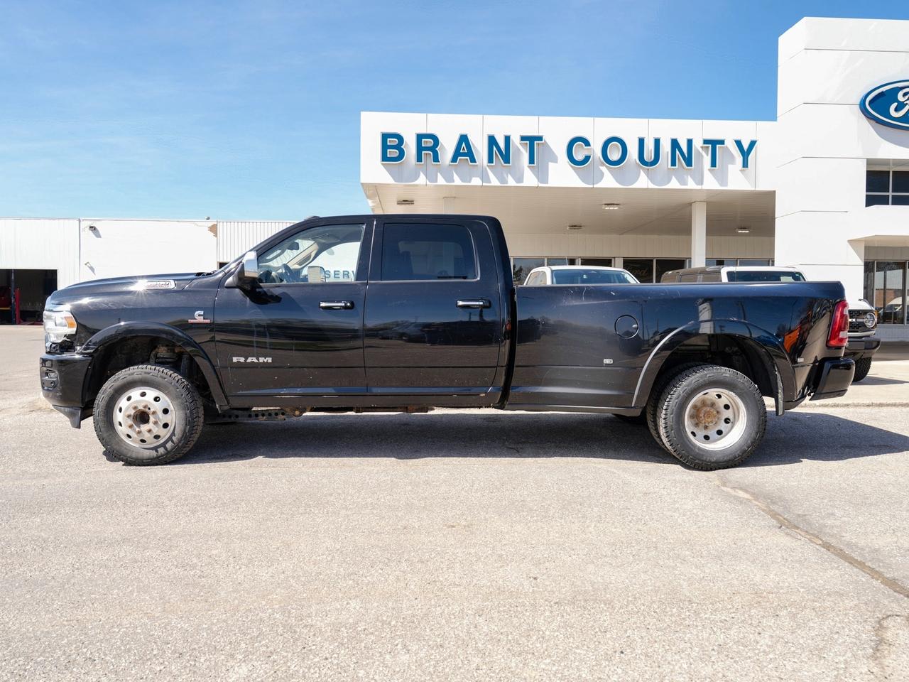 2022 RAM 3500 3500 LARIME/DUALLY/ RARE FIND.DIESEL.SOLD AS IS /S Photo2