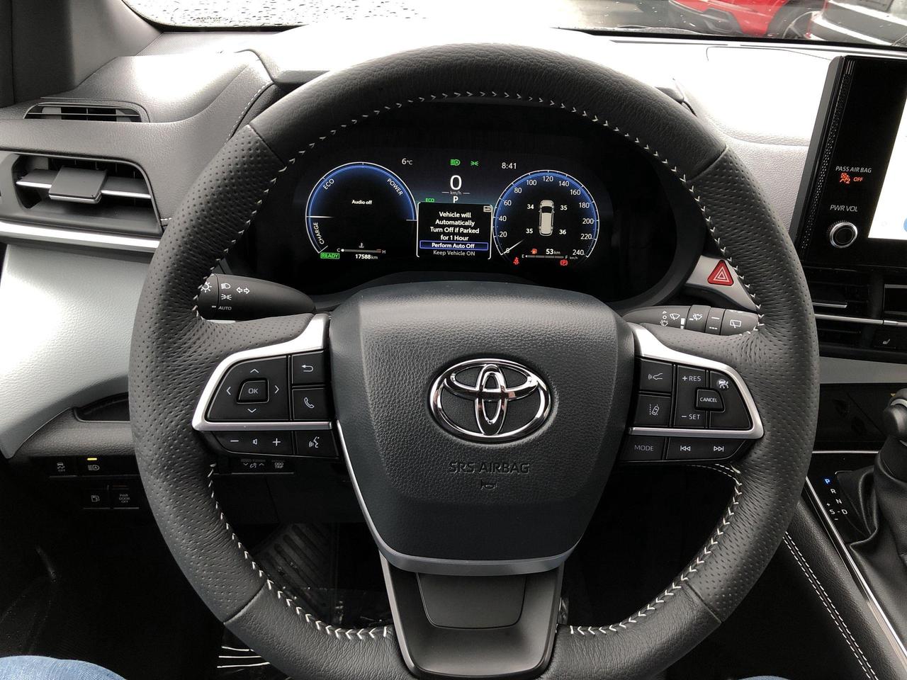 2025 Toyota Sienna XSE 7-Passenger XSE HYBRID!!  AWD, ROOF, HTD. SEAT Photo