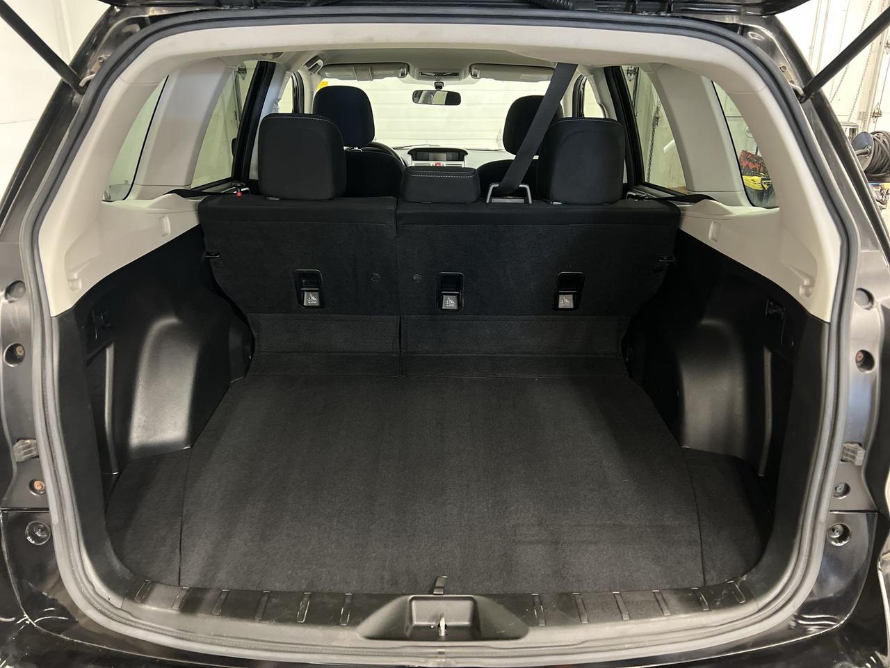 2017 Subaru Forester CONVENIENCE AWD |LOW KMS | HTD SEATS |ALLOYS | A/C Photo