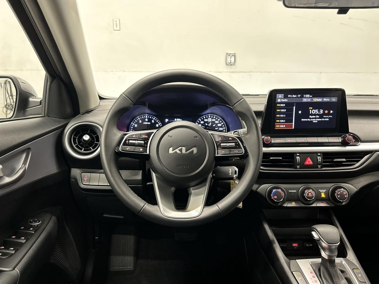 2024 Kia Forte AUTO | ONLY 488KMS!! | HTD SEATS | CARPLAY | A/C Photo