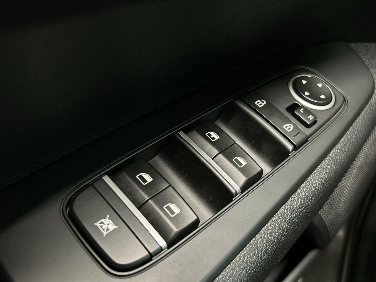 2024 Kia Forte AUTO | ONLY 488KMS!! | HTD SEATS | CARPLAY | A/C Photo