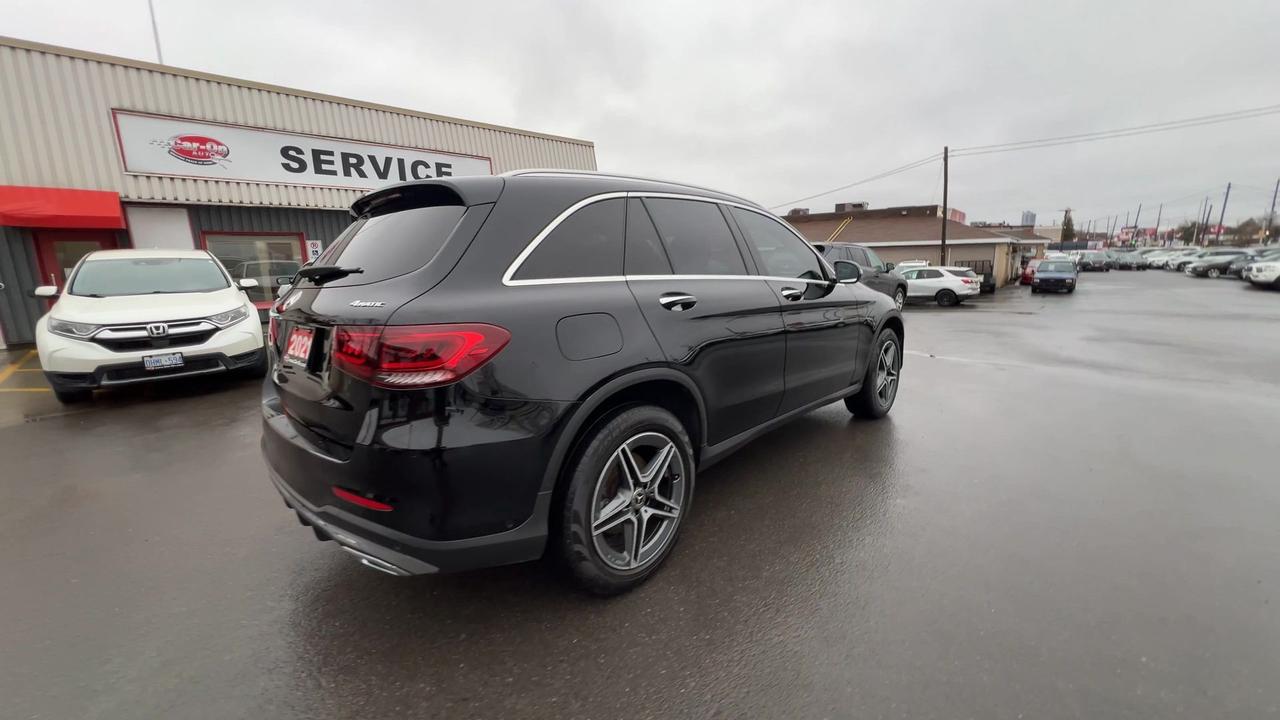 2021 Mercedes-Benz GLC-Class 300 AWD| LEATHER| PANO ROOF|360 CAM| AMG SPORT PKG Photo
